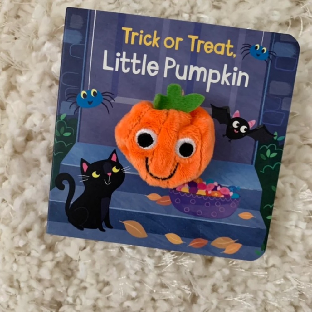 Halloween Finger Puppet Board Book